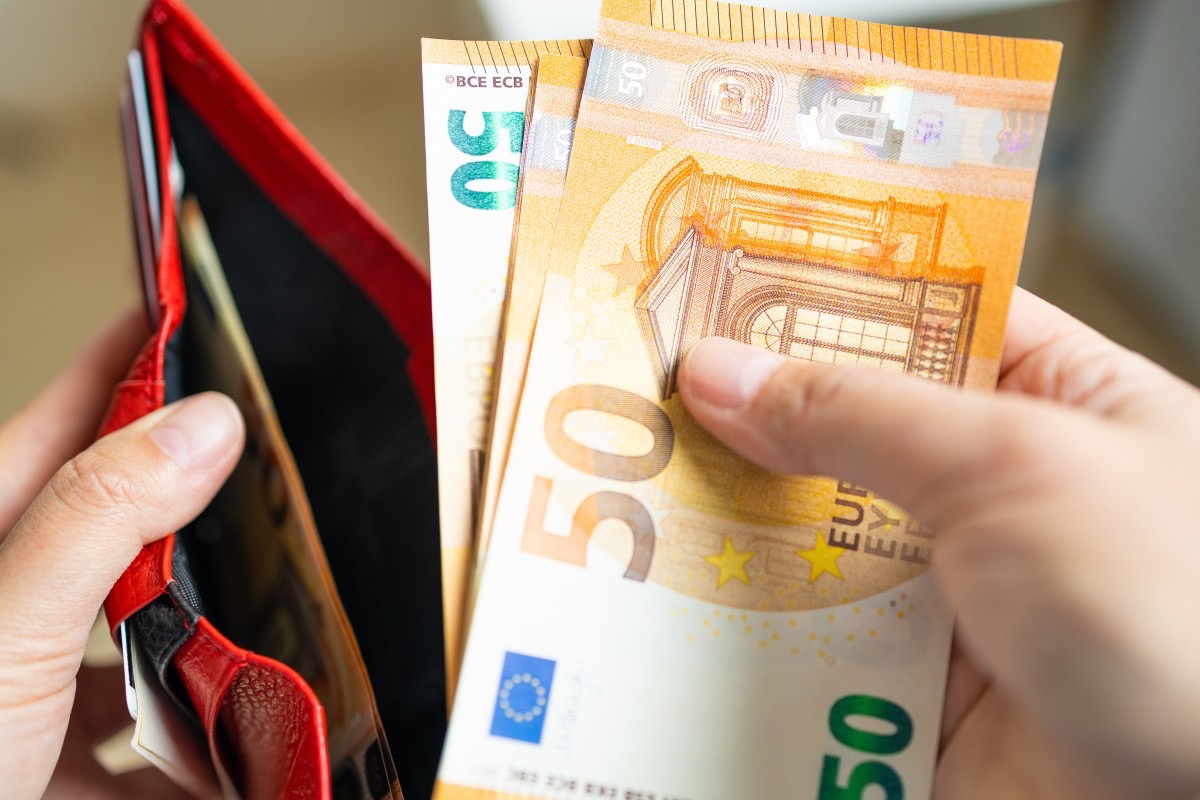 Sinyal Krisis Ekonomi: Zona Euro Masih Penuh Ketidakpastian