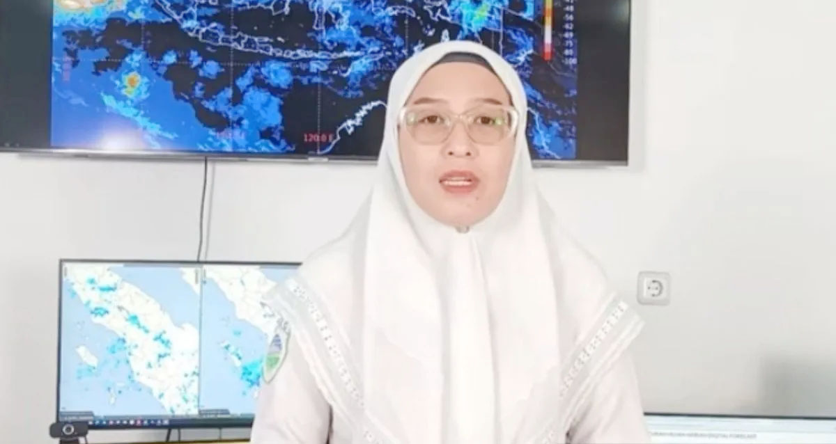Waspada! Prakiraan Cuaca BMKG Ada Potensi Hujan Pemicu Ba...