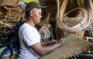 Jangan Biarkan UMKM Sulit Kredit! Pemerataan Layanan Bank Jadi Kunci