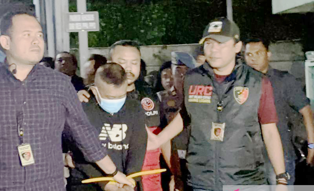 Pelarian Sia-Sia Taufik Hidayat: Siksa Korban hingga Buta...