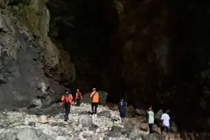 Pencarian Lansia Yang Hilang di Hutan Selorejo Gunungkidul