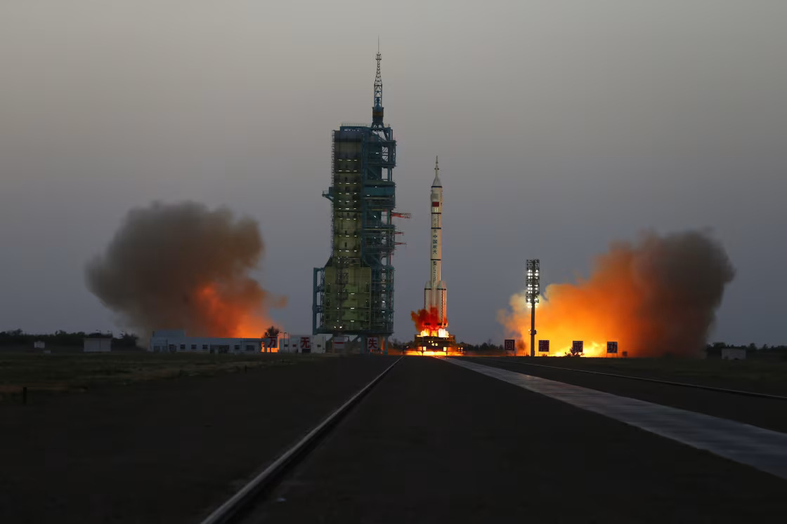 Tiongkok Luncurkan Satelit Baru demi Kebut Penyiaran dan ...