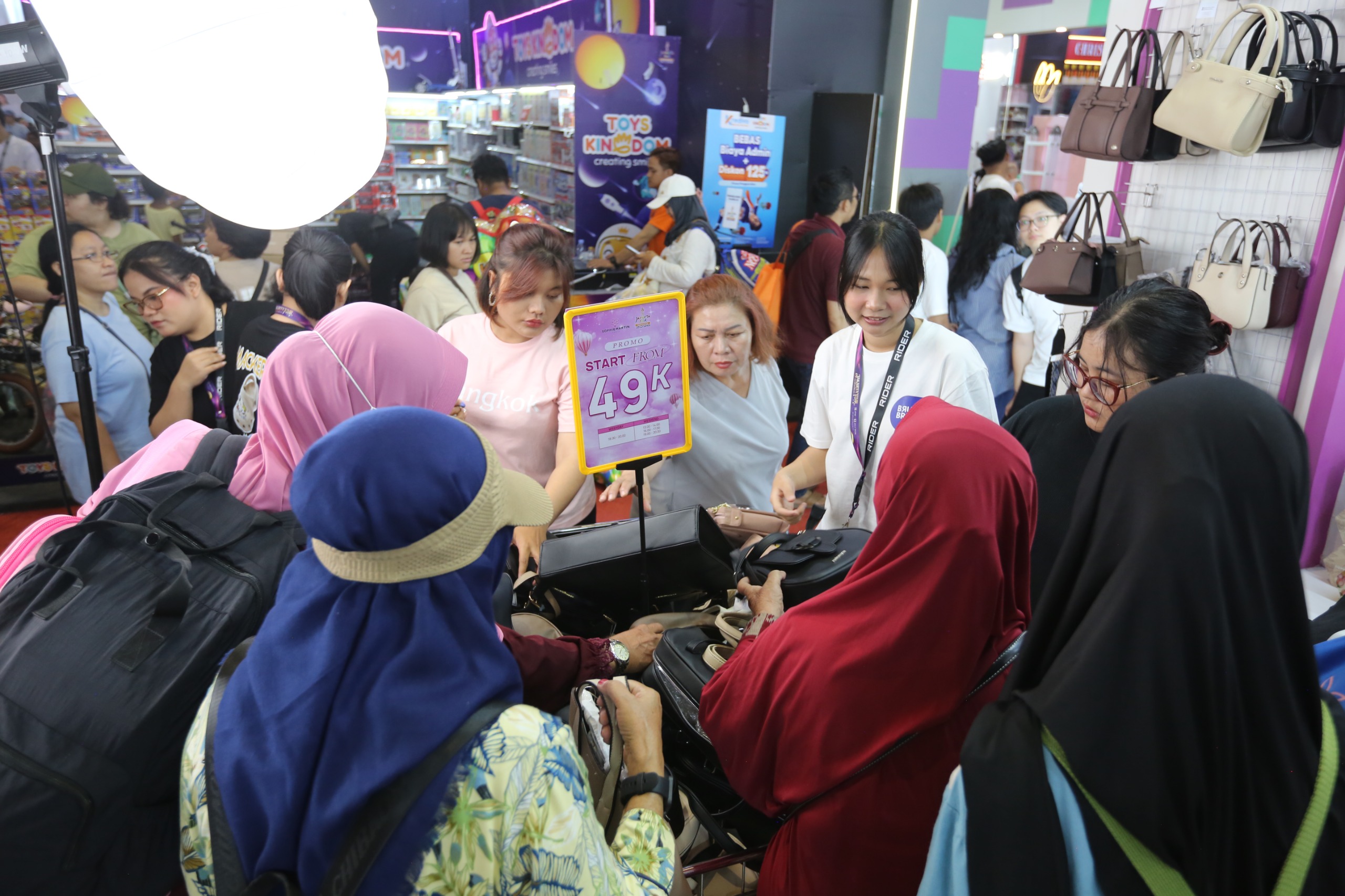 Promo Tas di Jakarta Fair 2026: Dapatkan Diskon Hingga 70...