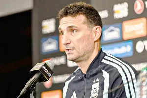 Siap-Siap Kejutan! Wonderkid Ini Dikabarkan Siap Gantikan Peran Lionel Messi di Skuad Utama Argentina