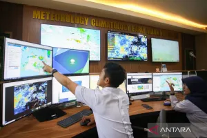 BMKG Prakirakan Cuaca Mayoritas Wilayah RI Berawan hingga Hujan pada Sabtu Ini