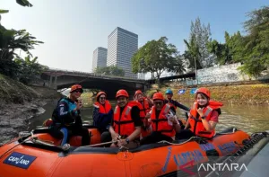 Upaya DKI Mengedukasi Warga untuk Menjaga Lingkungan Lewat Ciliwung River Adventure