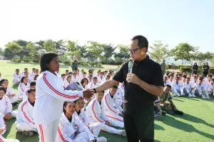 Wamendagri Bima Arya Dorong Mahasiswa Poltek Unhan NTT Punya Visi dan Disiplin untuk Bekal Masa Depan