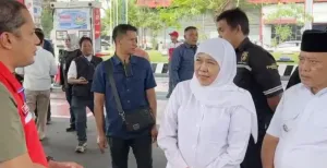 Gubernur Khofifah Kolaborasi Bersama Pertamina Pastikan Suplai BBM di Jawa Timur Aman, Minta Warga Tak Panik