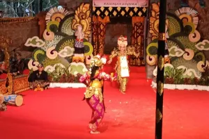 Legong Keraton Lasem Era 1930-an Kembali Hidup di Panggung PKB XLVIII Denpasar.