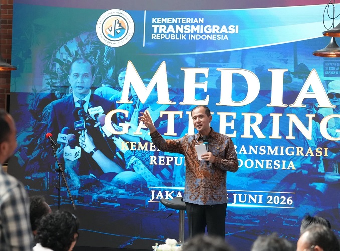 Mentrans Sebut Transmigrasi Lahirkan Ribuan Desa Bangun I...
