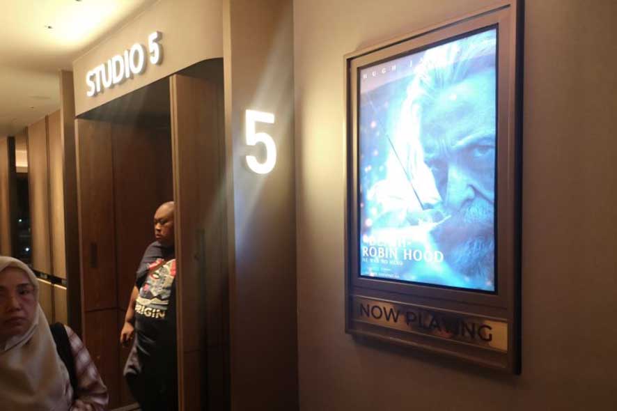 Penampilan Baru Hugh Jackman di Film The Death of Robin Hood