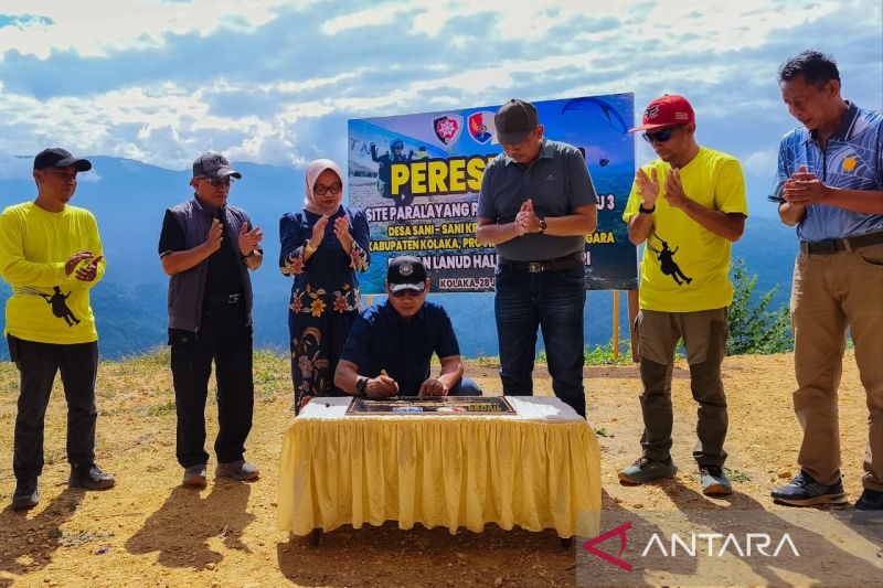 Lanud Haluoleo Buka Wisata Paralayang di Puncak Indah Kapuh Tiga Kolaka, Dongkrak Sport Tourism.