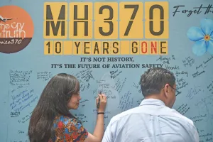 Malaysia Perpanjang Pencarian Pesawat MH370