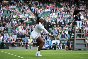 Serena Williams Kembali Men...