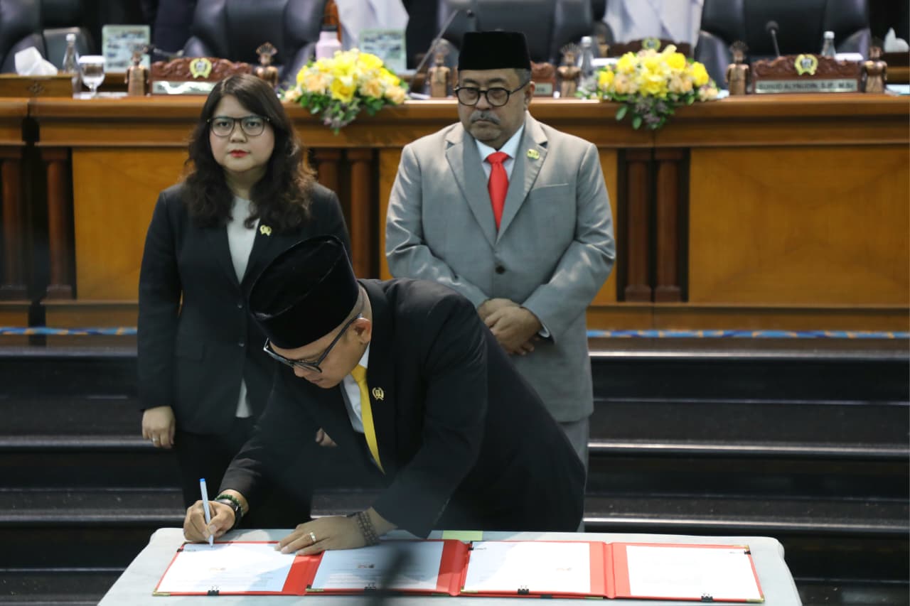 Wagub Rano Karno Sebut Pajak dan Retribusi Daerah Masih J...