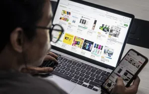 Asosiasi E-commerce Tunggu ...