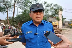 Belasan Warga Sekitar Kebakaran TPA Jatiwaringin Diungsikan