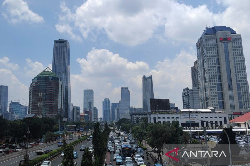 BMKG Prakirakan Sebagian Wilayah Jakarta pada Selasa (30/...