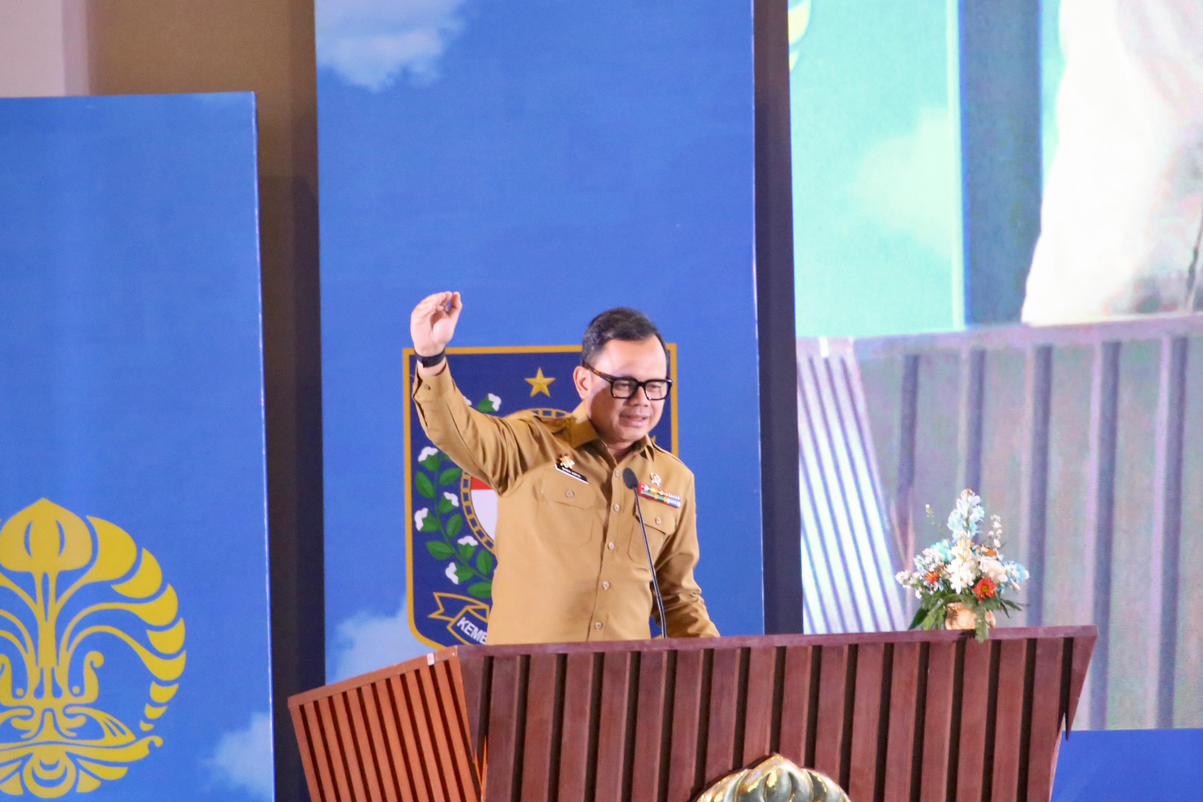 Gandeng Universitas Indonesia, Kemendagri Dorong Peningka...