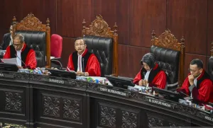 MK Tegaskan Syarat Usia Minimal Calon Kepala Desa Tetap 25 Tahun, Tolak Gugatan Mahasiswa