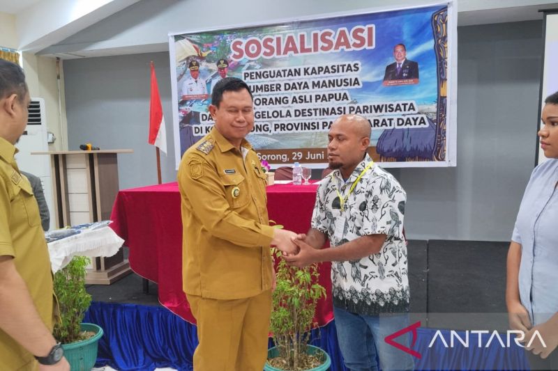 Pemkot Sorong Perkuat SDM Pariwisata Lewat Pelatihan Peng...