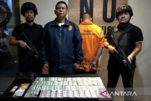 Polisi Bongkar Peredaran Obat Keras Bermodus Warung Kopi di Bekasi