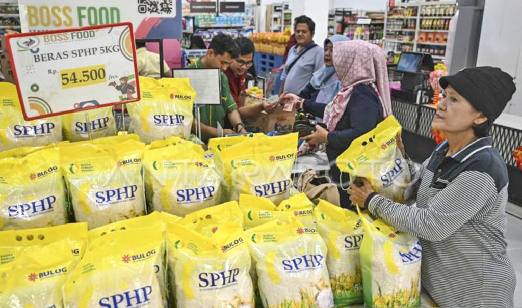 Bulog-Pasar Jaya Perkuat Ja...