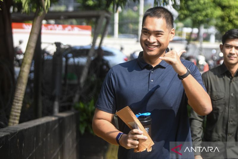 KPK Periksa Dito Ariotedjo ...