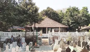 Menata Marwah Kawasan Gunung Jati Cirebon