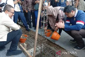 Menteri PKP Ara Siap Tingka...