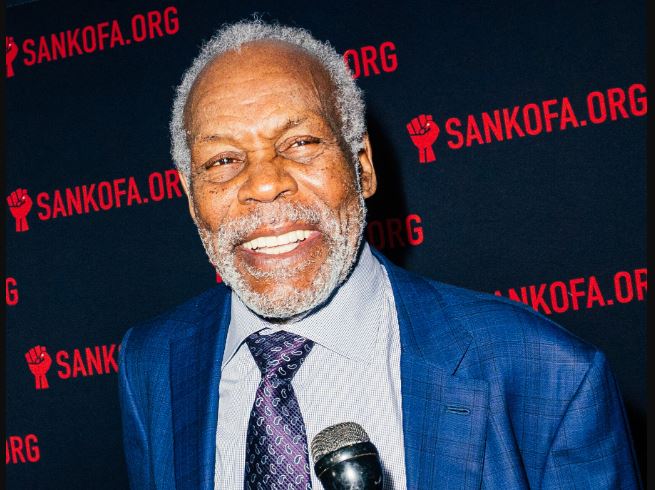 Bintang Film "Lethal Weapon" Danny Glover Akui Mengidap Alzheimer