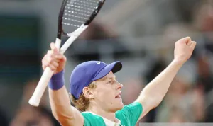 Cetak Rekor Bersejarah! Jannik Sinner Hancurkan Lawan di Wimbledon Tanpa Drama Lima Set