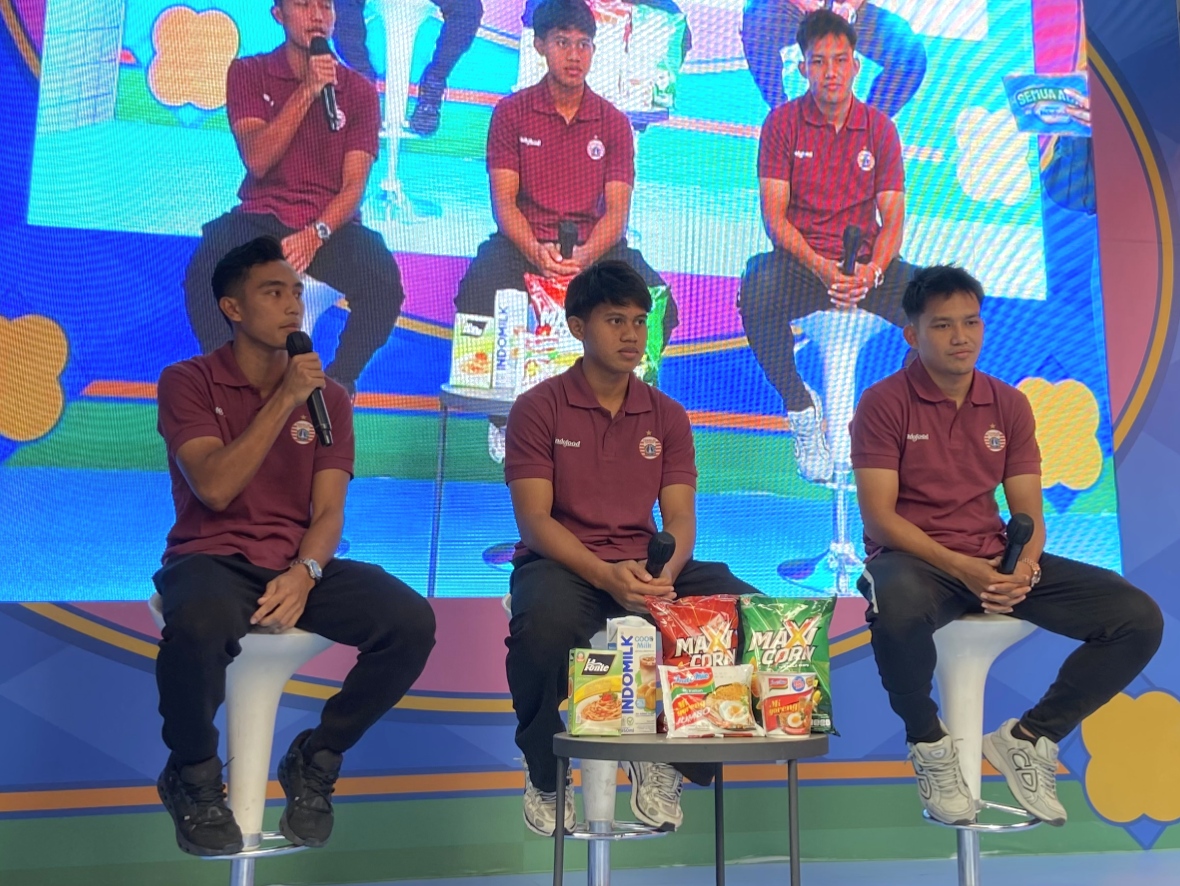 Pemain Persija Ramaikan JFK 2026, Fabio Azka Ajak Warga B...