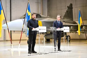 Ukraina Borong 16 Jet Tempur Swedia untuk Lawan Russia