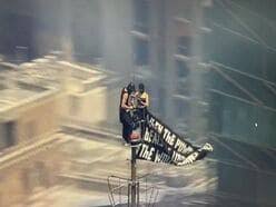 Aksi Lamaran Nekat di Atas Empire State Building, Pasanga...