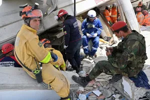 Jumlah Korban Gempa Venezuela Tembus 2.595 Orang 