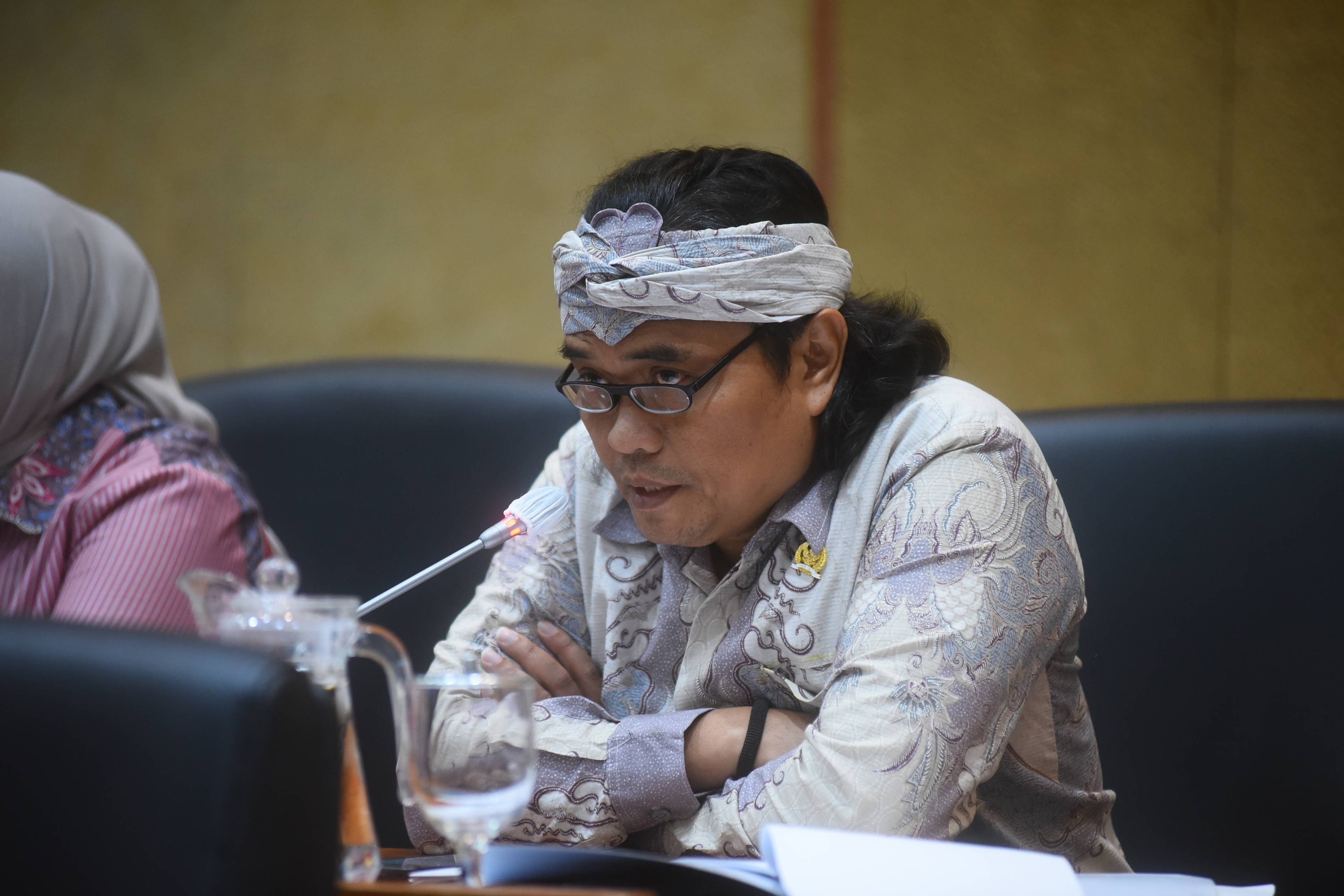 DPR Tegaskan: Pemerintah Jangan Tambah Beban Pekerja Lewat Pajak JHT