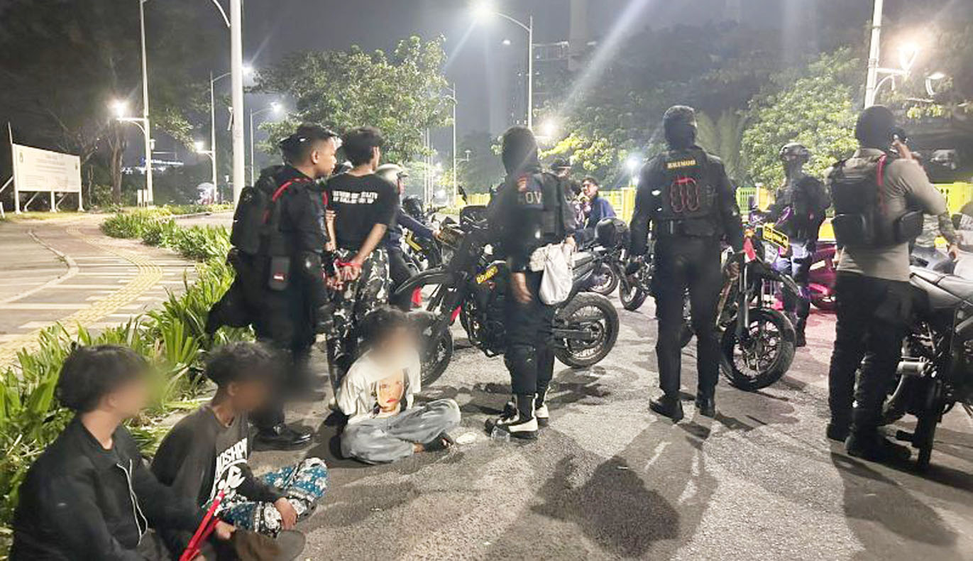 Empat Remaja Bersenjata Tajam di Cengkareng Diringkus