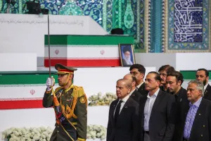 Iran Gelar Upacara Pemakaman Ayatollah Ali Khamenei Selama 6 Hari, Putranya Mojtaba Tak Akan Hadir