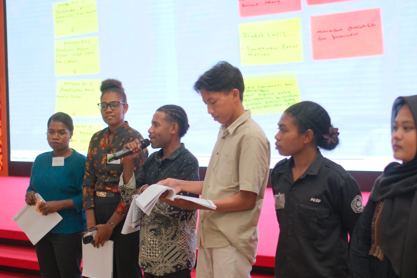 Telkom Latih Pemuda Papua Barat Daya Kuasai AI demi Dampi...