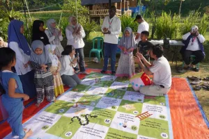 Inovasi Edukasi PHBS Menggunakan Ular Tangga Berbahasa Sunda