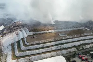 Legislator: Kebakaran TPA Jatiwaringin Harus Jadi Alarm Perbaikan Tata Kelola Sampah Nasional