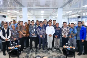 Menaker Dorong SDM Siap Kerja di KEK Mandalika melalui MagangHub dan Pelatihan Vokasi.