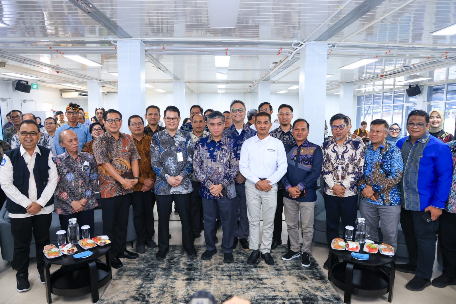 Menaker Dorong SDM Siap Kerja di KEK Mandalika melalui Ma...
