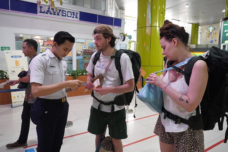 PT KAI Telah Layani 308.874 Wisatawan Mancanegara pada Se...