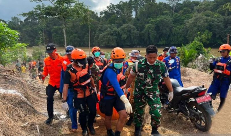 Tim Gabungan Temukan Jenazah Aiptu Sumariyanto yang Hilan...