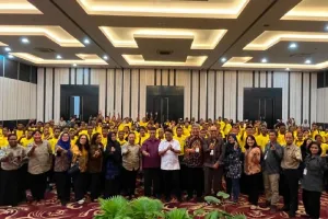 Pemprov Papua Lepas 124 Siswa ADEM untuk Lanjutkan Pendidikan ke Lima Provinsi