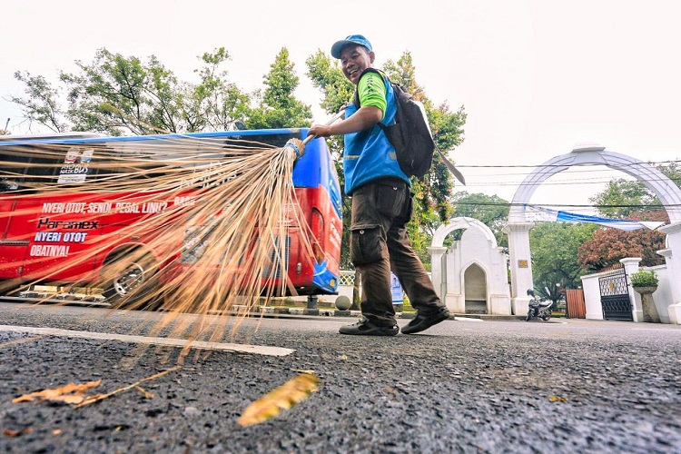 Sekda Kota Bandung Tegaskan ASN Harus Jadi Garda Terdepan...