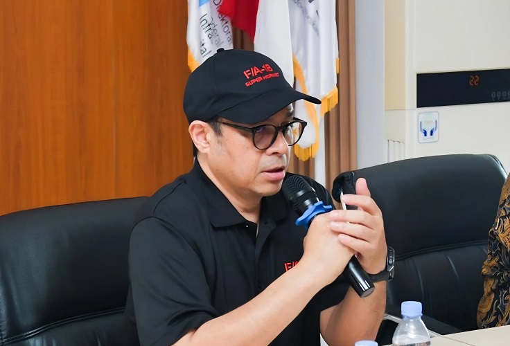 Wamenkomdigi Targetkan Kecepatan Internet Nasional hingga...