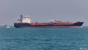UKMTO: Kapal Tanker Minyak Dihantam 'Proyektil Tak Dikenal' di Wilayah Selat Hormuz